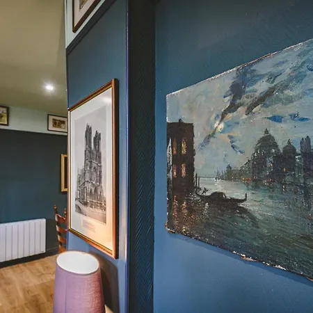 Apartment Commodore - 7 *