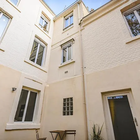 Apartment Commodore - 7 Reims